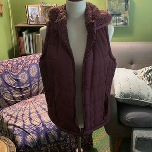 Gently Used Athletic Collection Faux-Sherpa Lined Hooded Puffer Vest Size Large